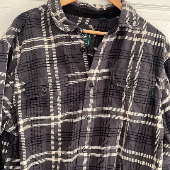 🌷Wooldrich The Original Outdoor clothing company jacket 🆕without tag 🏷️ - Picture 2 of 16